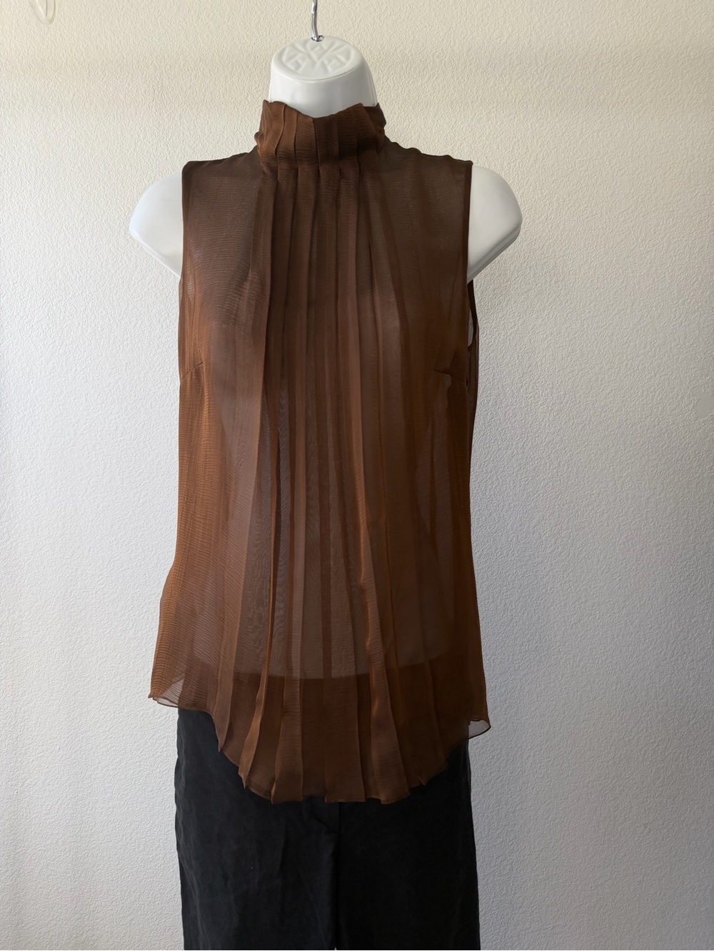 AKRIS 100% Silk Chocolate Brown Pleated Blouse Size 6 - Picture 2 of 16